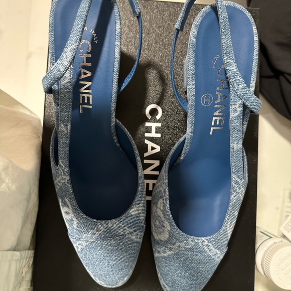 Chanel Denim Slingbacks - Picture 2 of 4